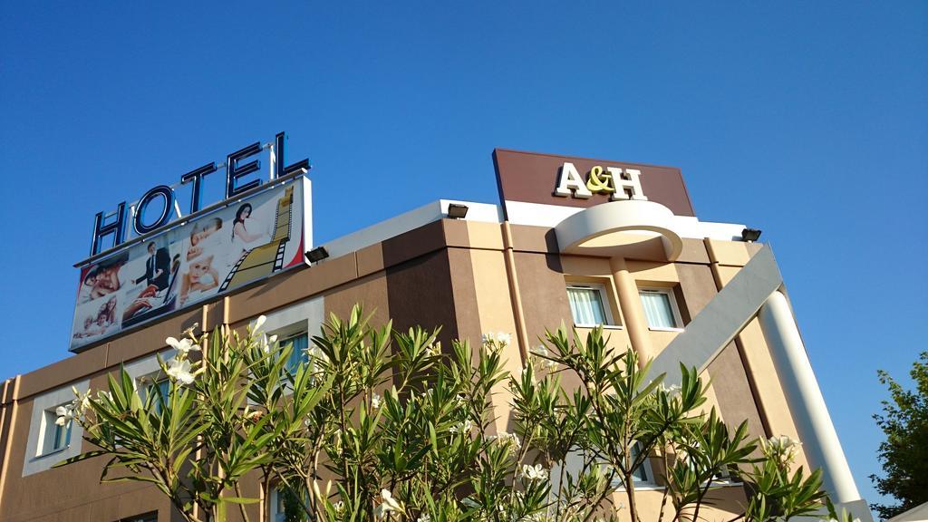 A&H Privilege Lyon Est - Saint Priest Eurexpo ภายนอก รูปภาพ